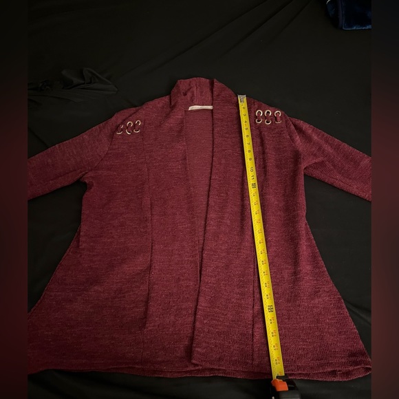 Women’s Fair Haven open front sweater with detailed shoulders in size large - Picture 7 of 9